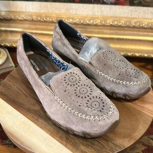 Skechers Moccasin Style Loafer